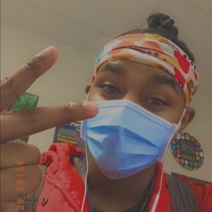 Meet your Posher, Dmitri